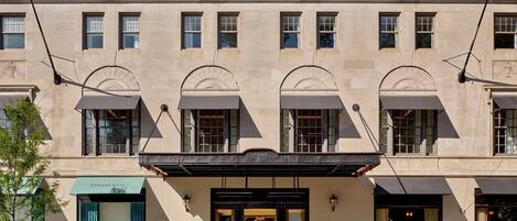 Entrada de la propiedad