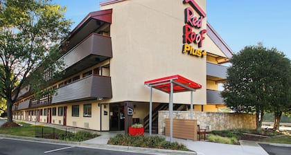 Red Roof Inn PLUS+ Statesville