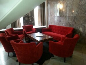 ロビーラウンジ