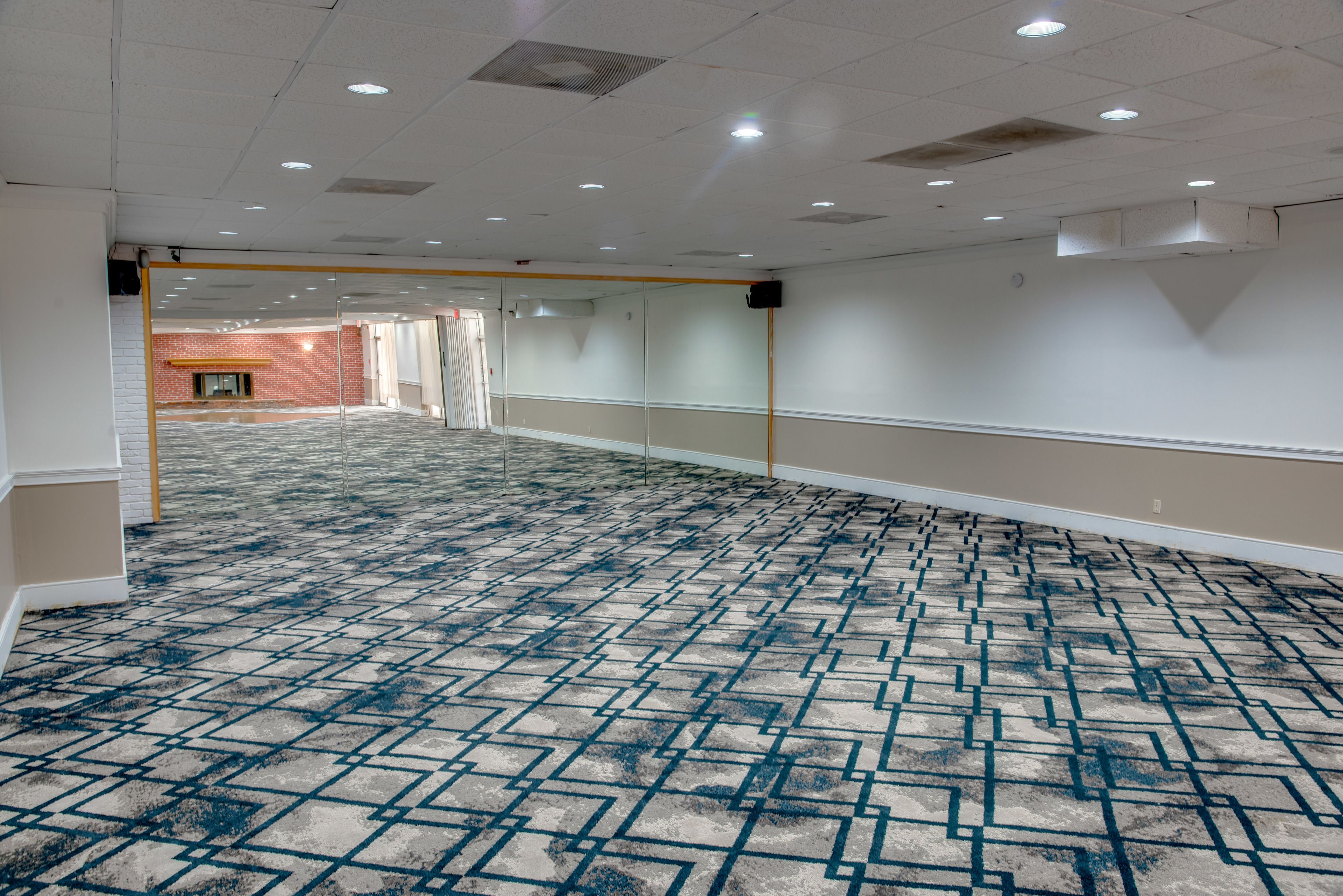 Photo - Days Inn by Wyndham St. Petersburg / Tampa Bay Area