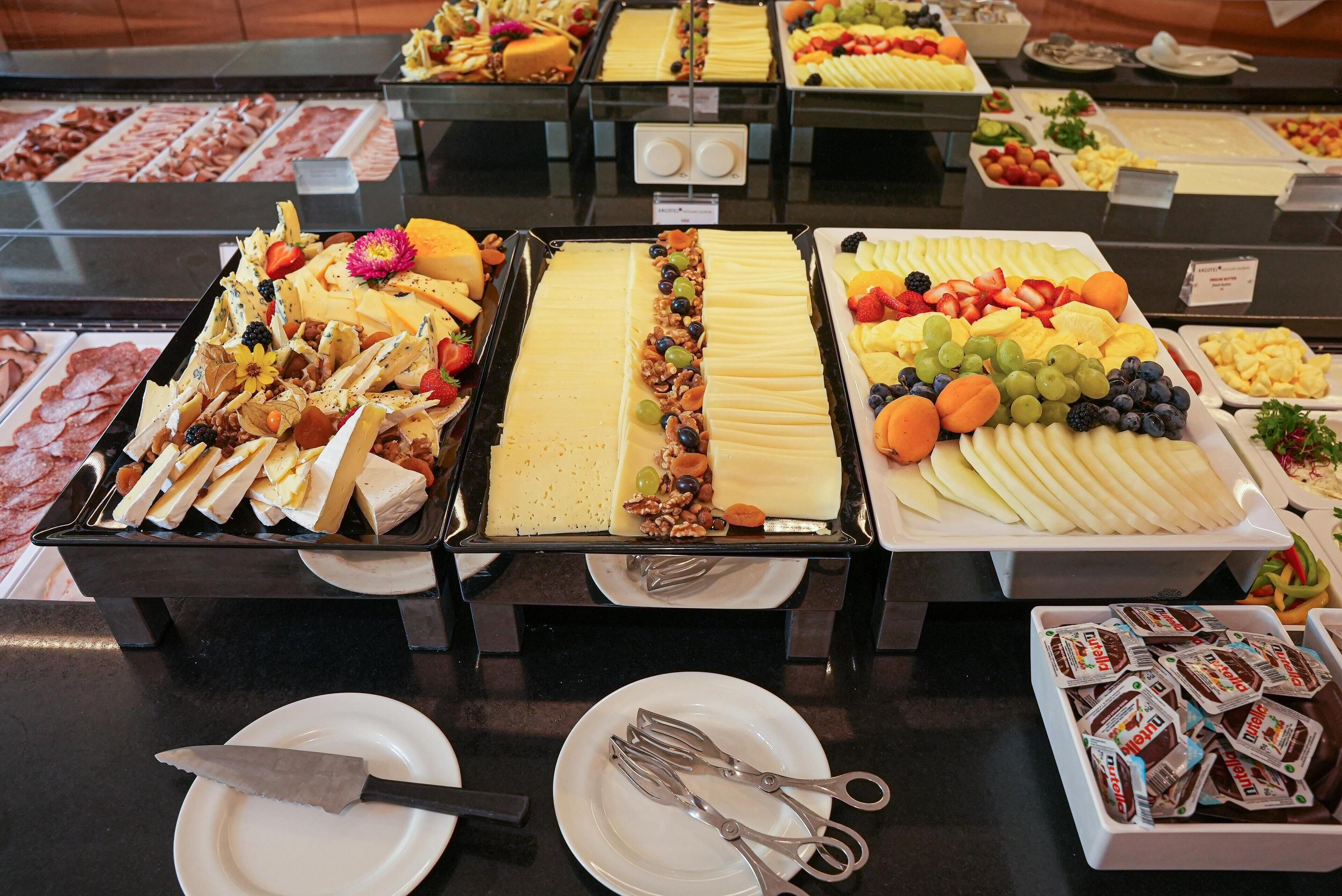 Daily buffet breakfast (EUR 22 per person)