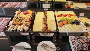 Daily buffet breakfast (EUR 22 per person)