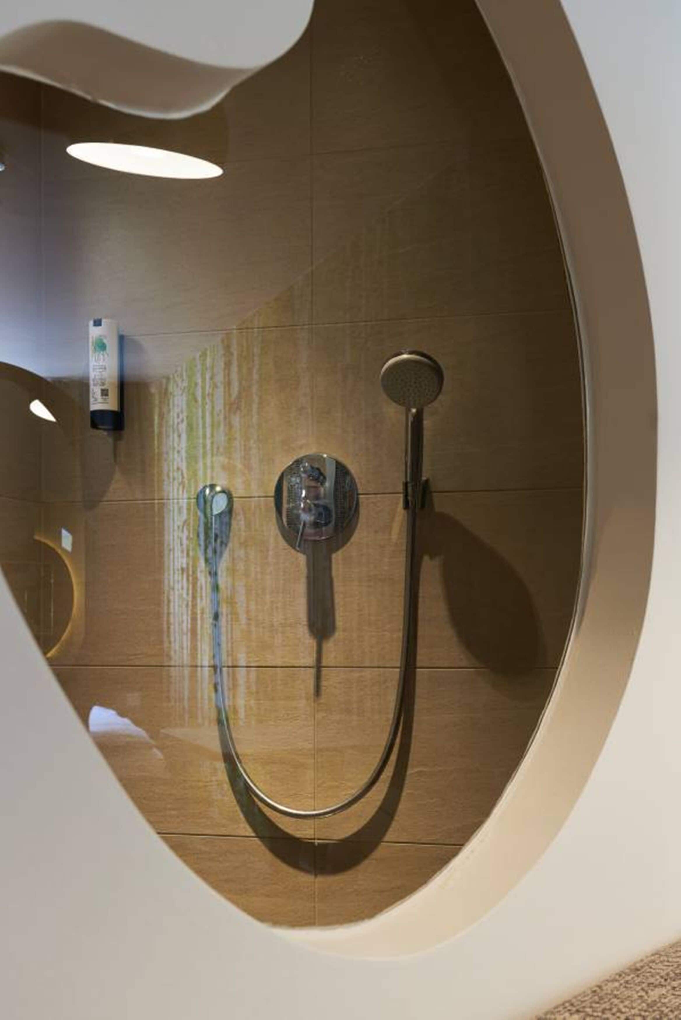 Foto - Cocoon Stachus