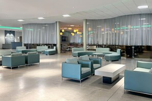 Lobby - Wyndham I-Drive Avanti Resort & Conference Center (Orlando)