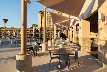 Breakfast, lunch, dinner served; American cuisine  at Avanti Palms Resort and Conference Center
