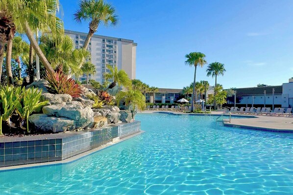 Outdoor pool, pool umbrellas, sun loungers