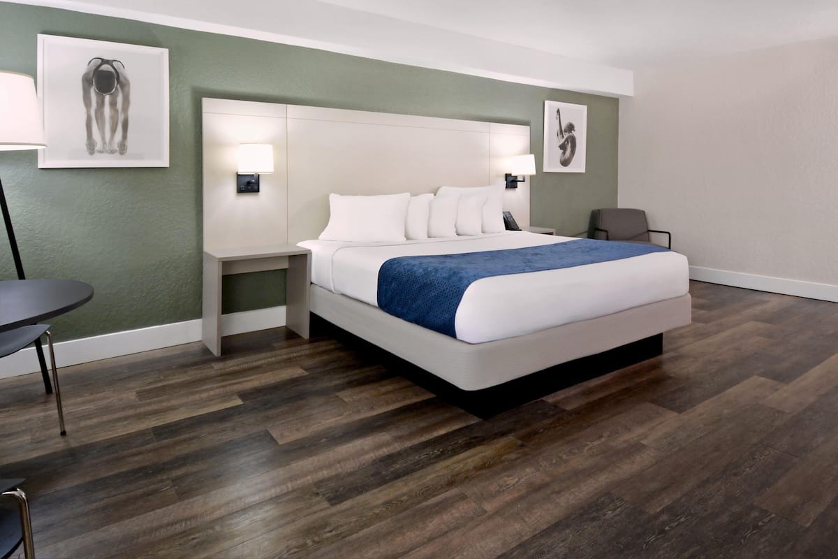 In-room safe, desk, laptop workspace, blackout curtains