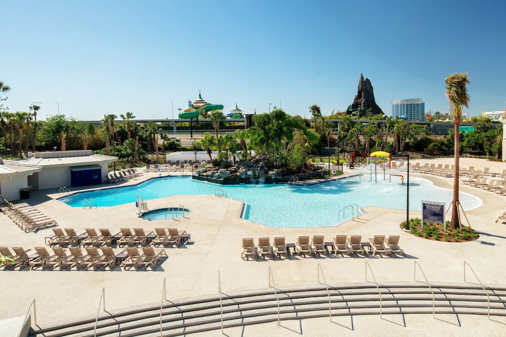 Avanti Palms Resort and Conference Center