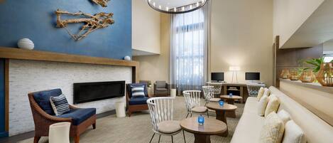 Coin salon dans le hall