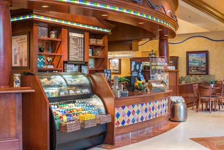 Cafetería. Hilton Seattle Airport & Conference Center