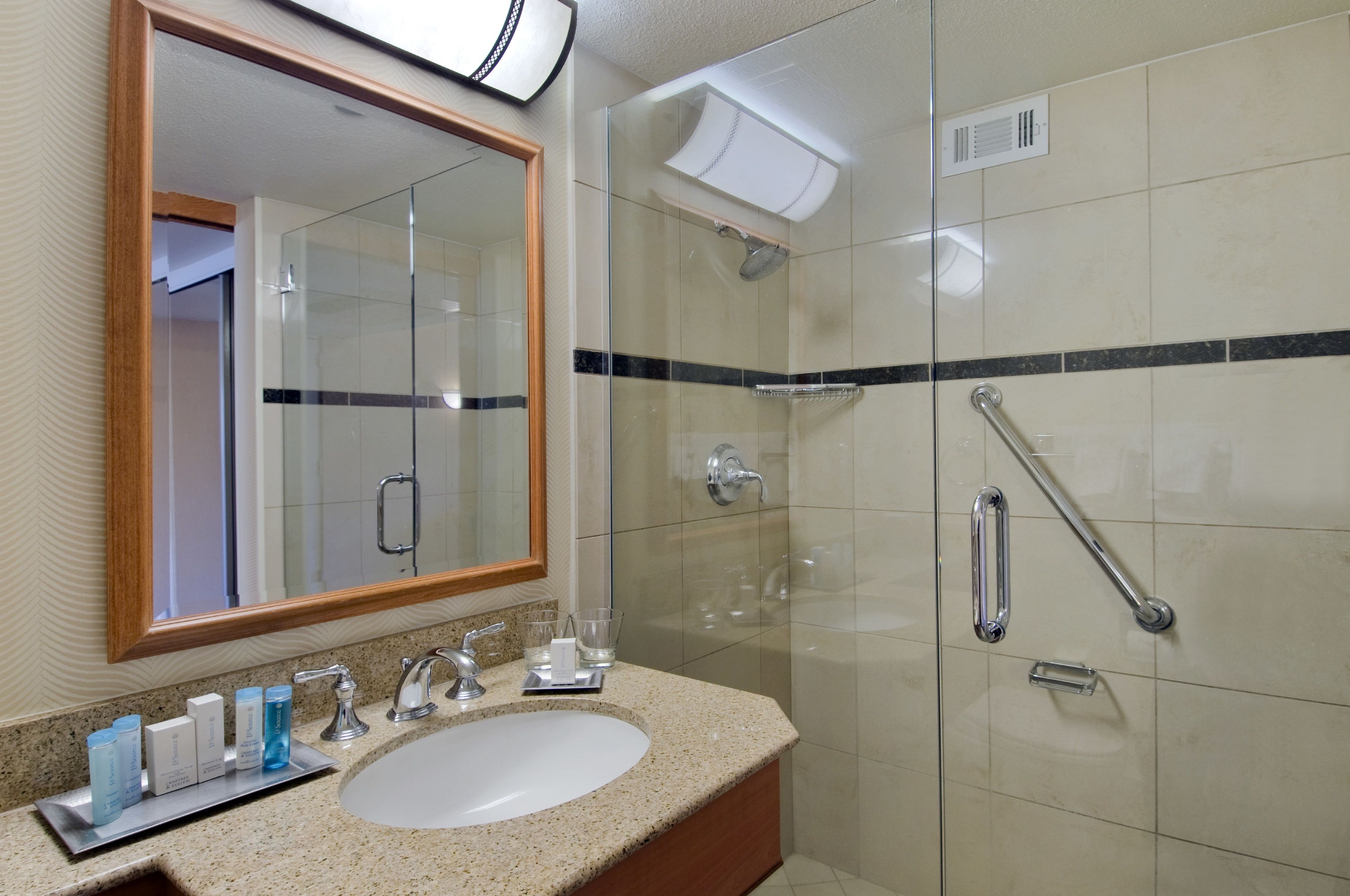 Photo - Hilton Seattle Airport & Conference Center