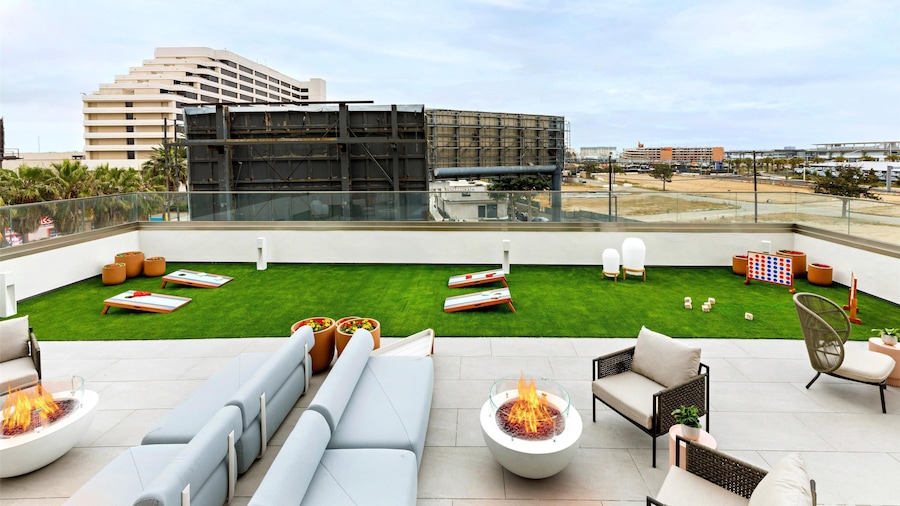 Hilton Garden Inn LAX Los Angeles Airport