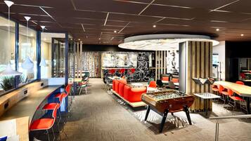 Bar (in der Unterkunft)