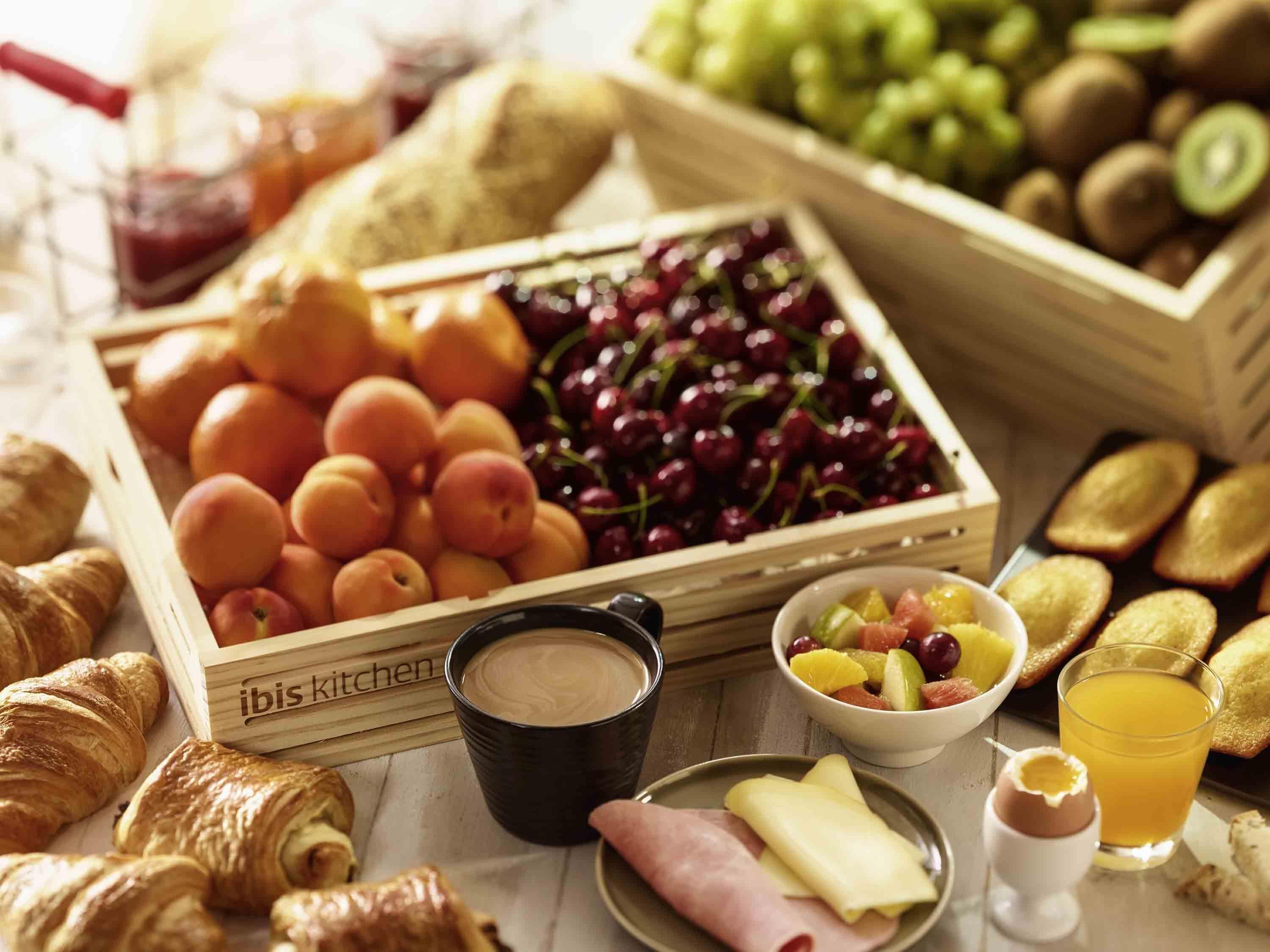 Morgenmadsbuffet hver dag (12.90 EUR pr. person)