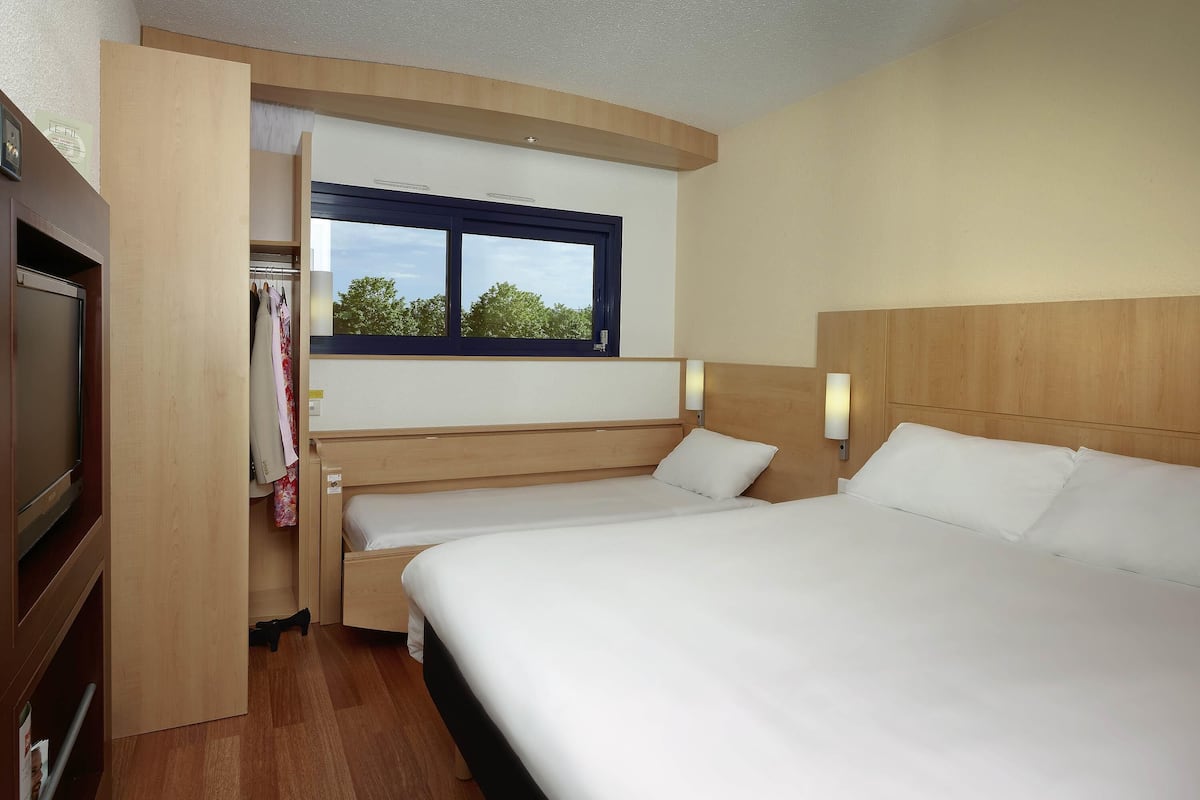 Standard Double Room, Multiple Beds | 1 bedroom, premium bedding, individually decorated