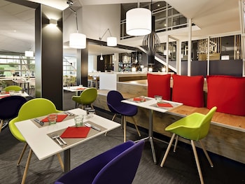 ibis Poitiers Site du Futuroscope