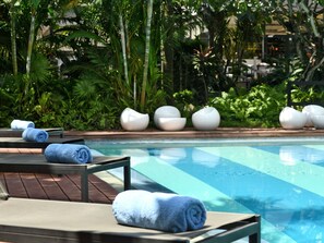Outdoor pool, pool loungers
