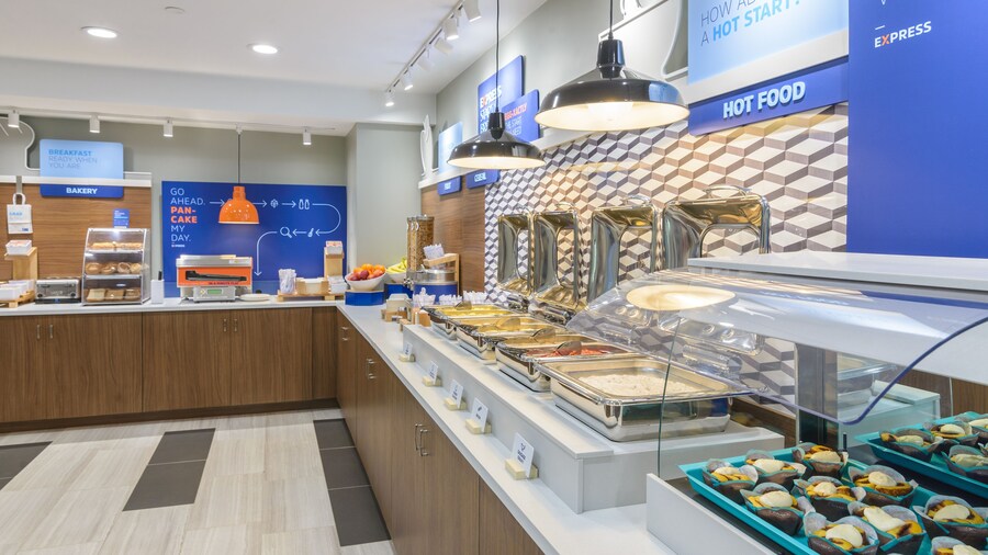 Holiday Inn Express Southington by IHG