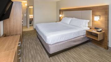 Premium bedding, down comforters, pillowtop beds, individually furnished