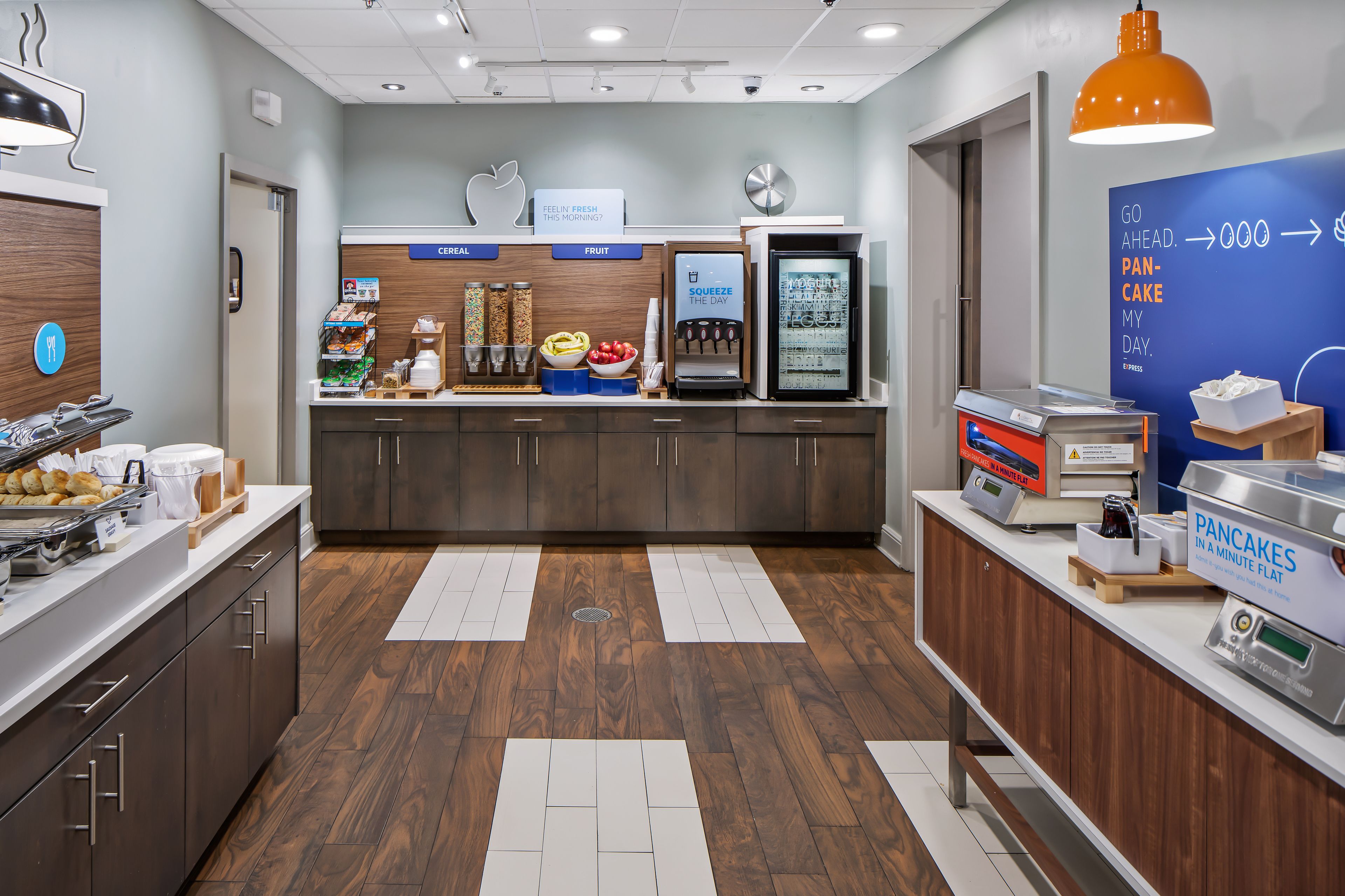 Photo - Holiday Inn Express Atlanta Airport-College Park by IHG