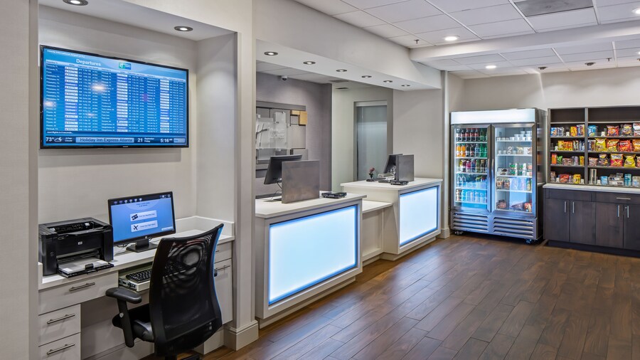 Holiday Inn Express Atlanta Airport - College Park by IHG