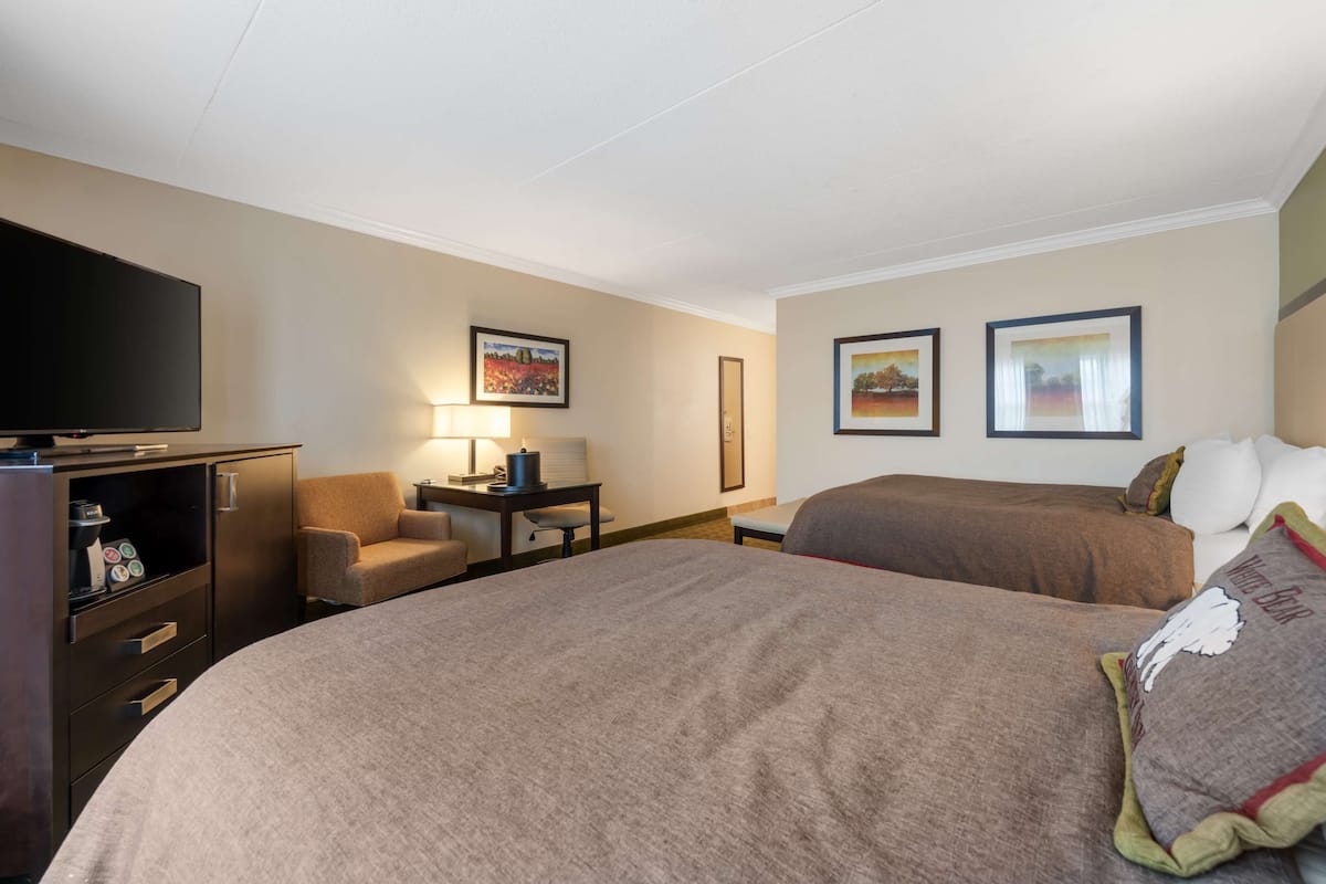 Standardzimmer, 2 Queen-Betten, Nichtraucher, Kühlschrank und Mikrowelle
