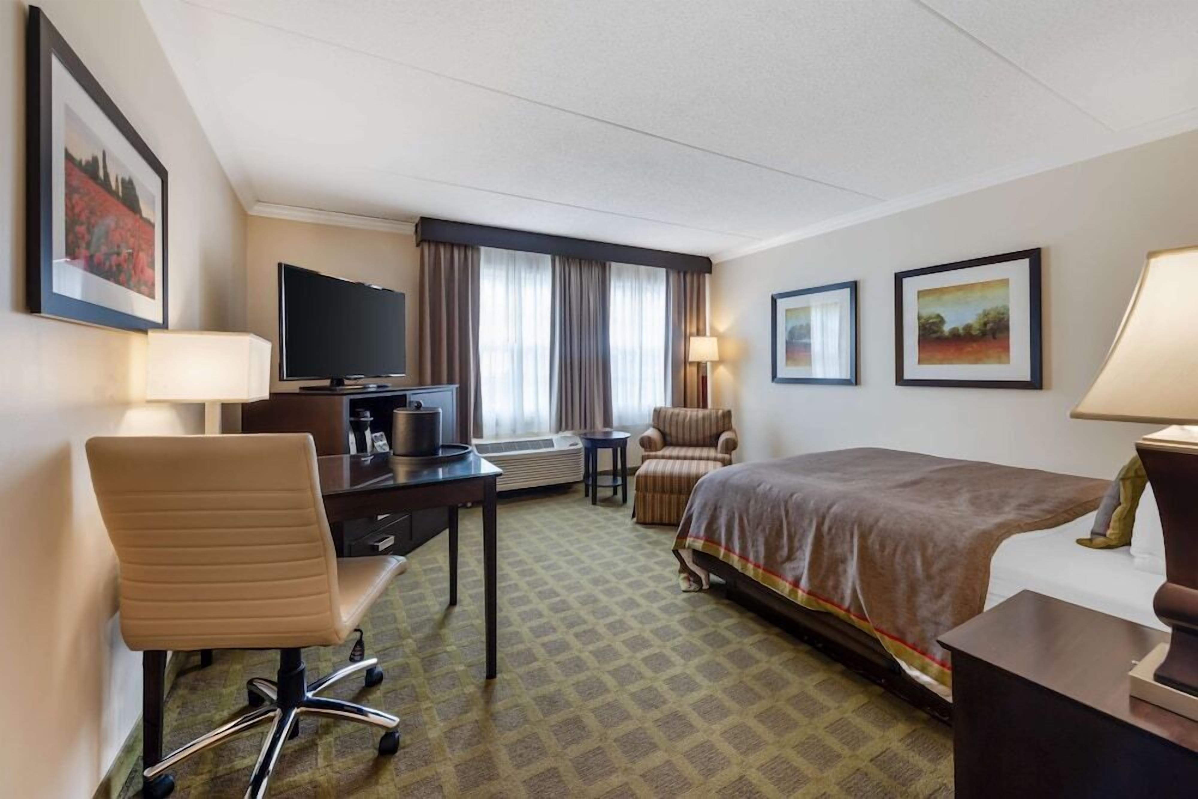 Hypo-allergenic bedding, pillowtop beds, in-room safe, laptop workspace