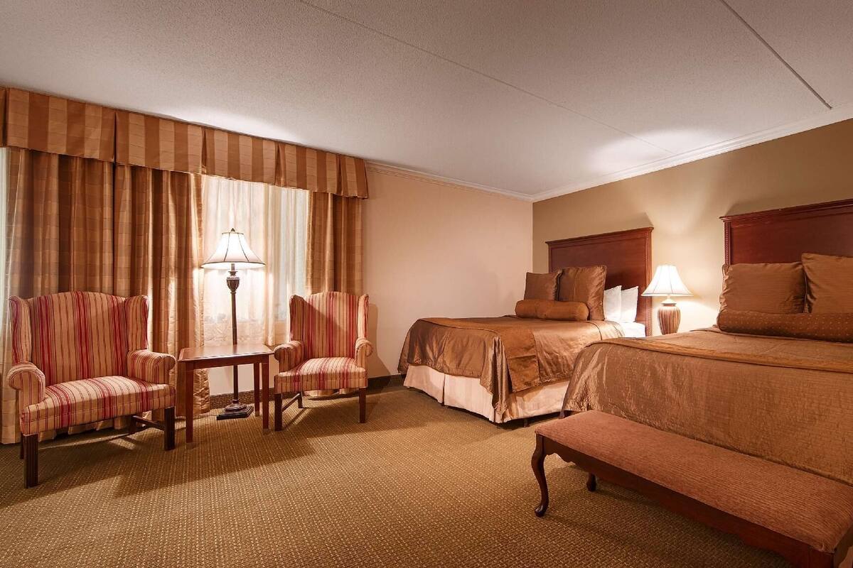 Hypo-allergenic bedding, pillowtop beds, in-room safe, laptop workspace