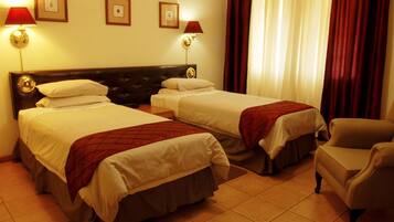 Phòng 2 giường đơn cơ bản | 2 phòng ngủ, két bảo mật tại phòng, bàn ủi/dụng cụ ủi quần áo