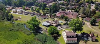 Floreat Riverside Lodge