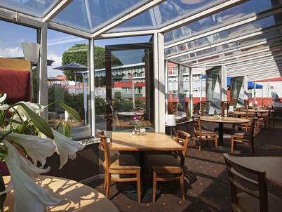 宜必思 3 雷克斯紐查特爾飯店