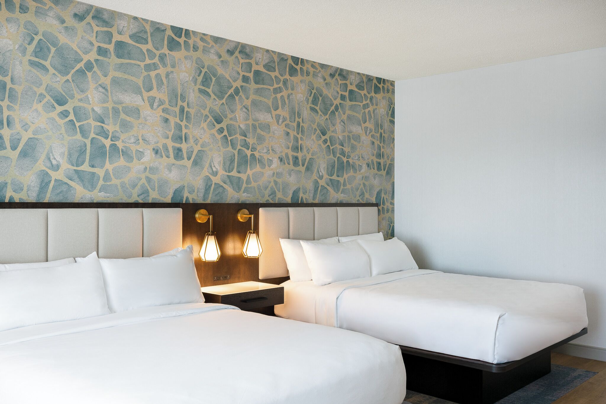 Ropa de cama de alta calidad, edredones de plumas, escritorio