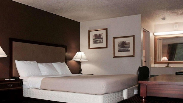 Unclassified image, 1 of 7, button - Rodeway Inn Kingsland (Kingsland)