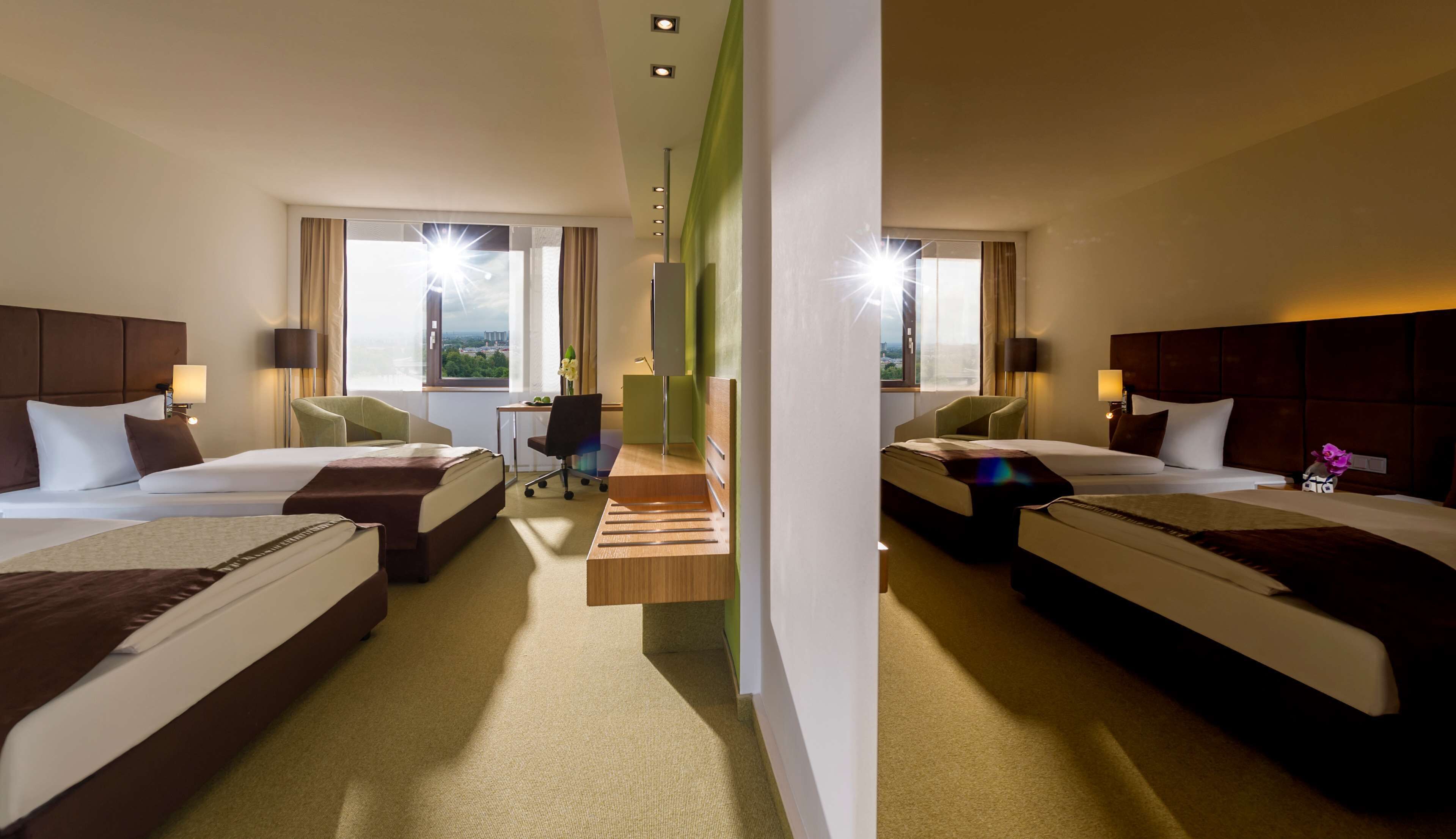 1 bedroom, premium bedding, in-room safe, desk