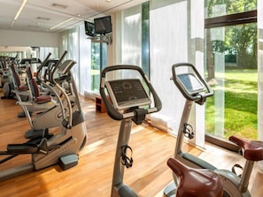 Gym - Sunday am Main Taunus Zentrum Frankfurt/Sulzbach (Sulzbach)