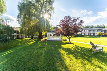Sleepy Hollow Hotel - Image 41