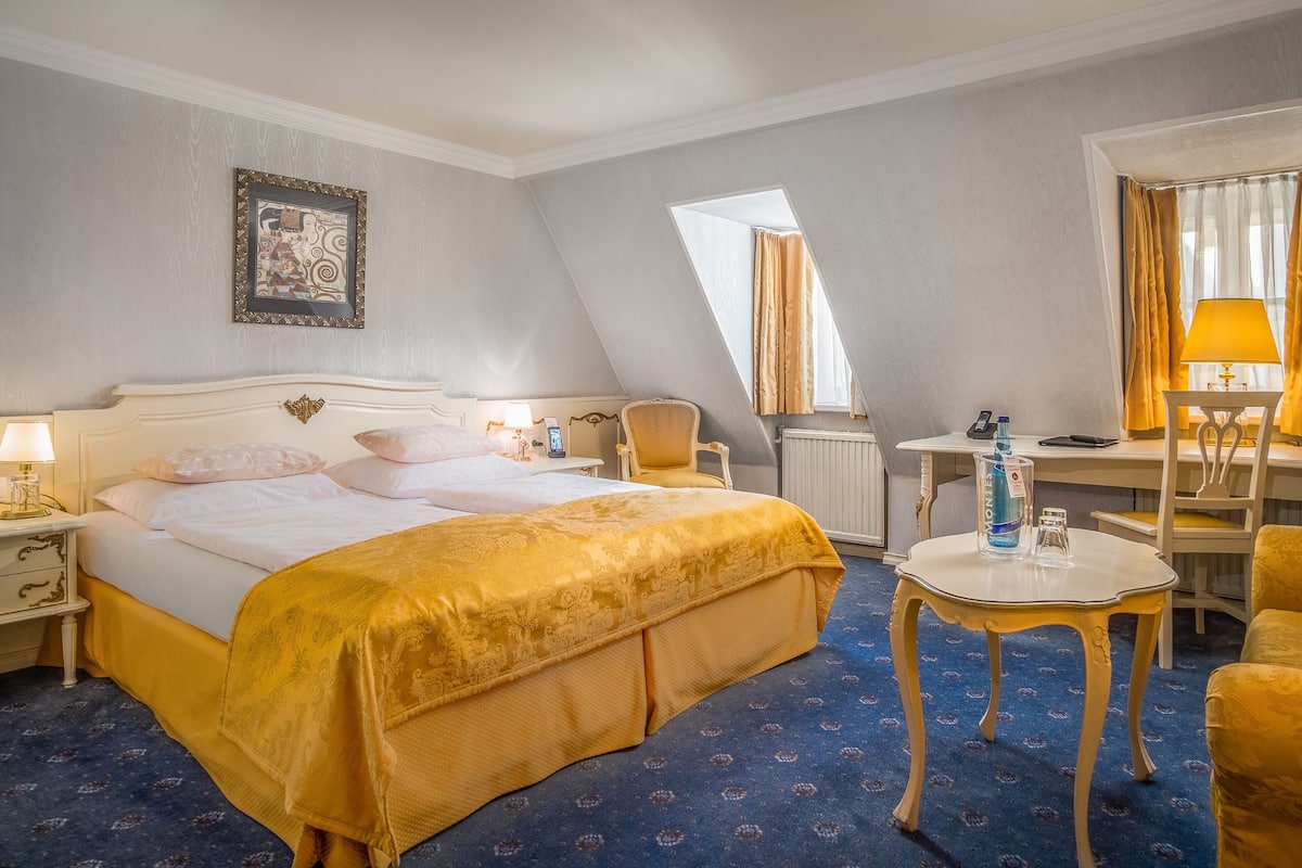 Doppia Classic | Minibar, cassaforte in camera, una scrivania, insonorizzazione