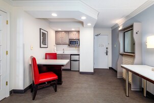 1 habitación, ropa de cama de alta calidad y colchones con pillow-top 