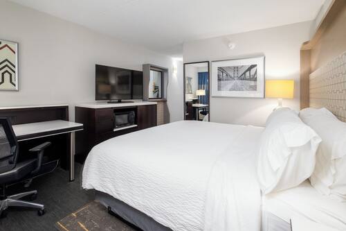 Habitación estándar, 1 cama de matrimonio grande | 1 dormitorio y ropa de cama de alta calidad