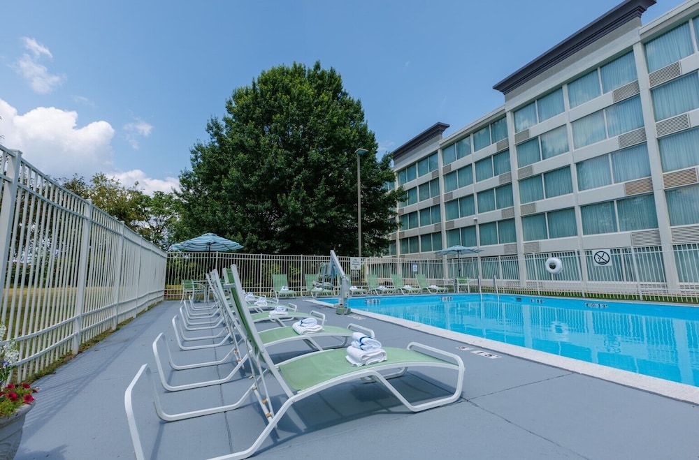 Holiday Inn Weirton - Steubenville Area by IHG image