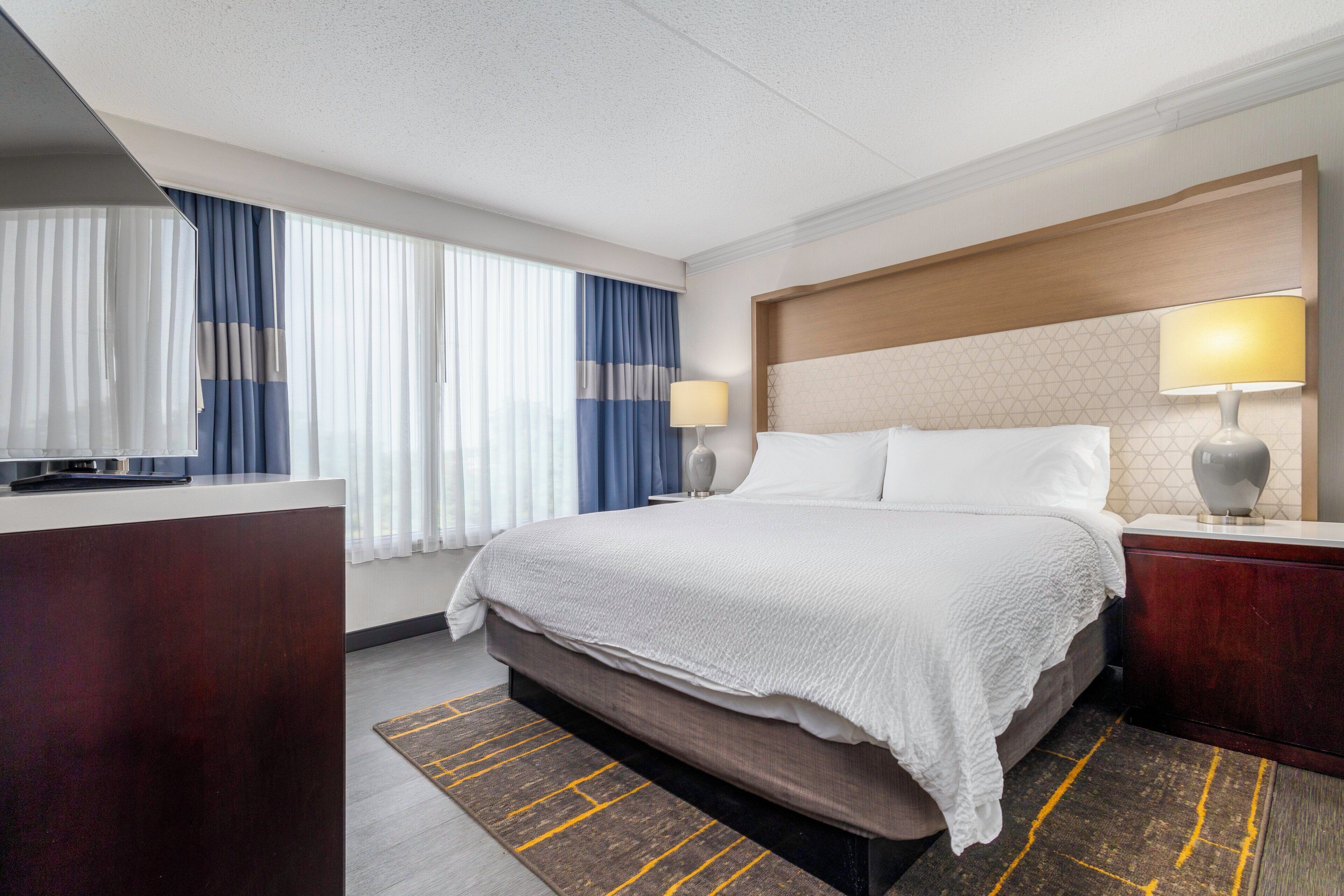 1 bedroom, premium bedding, pillow-top beds, desk