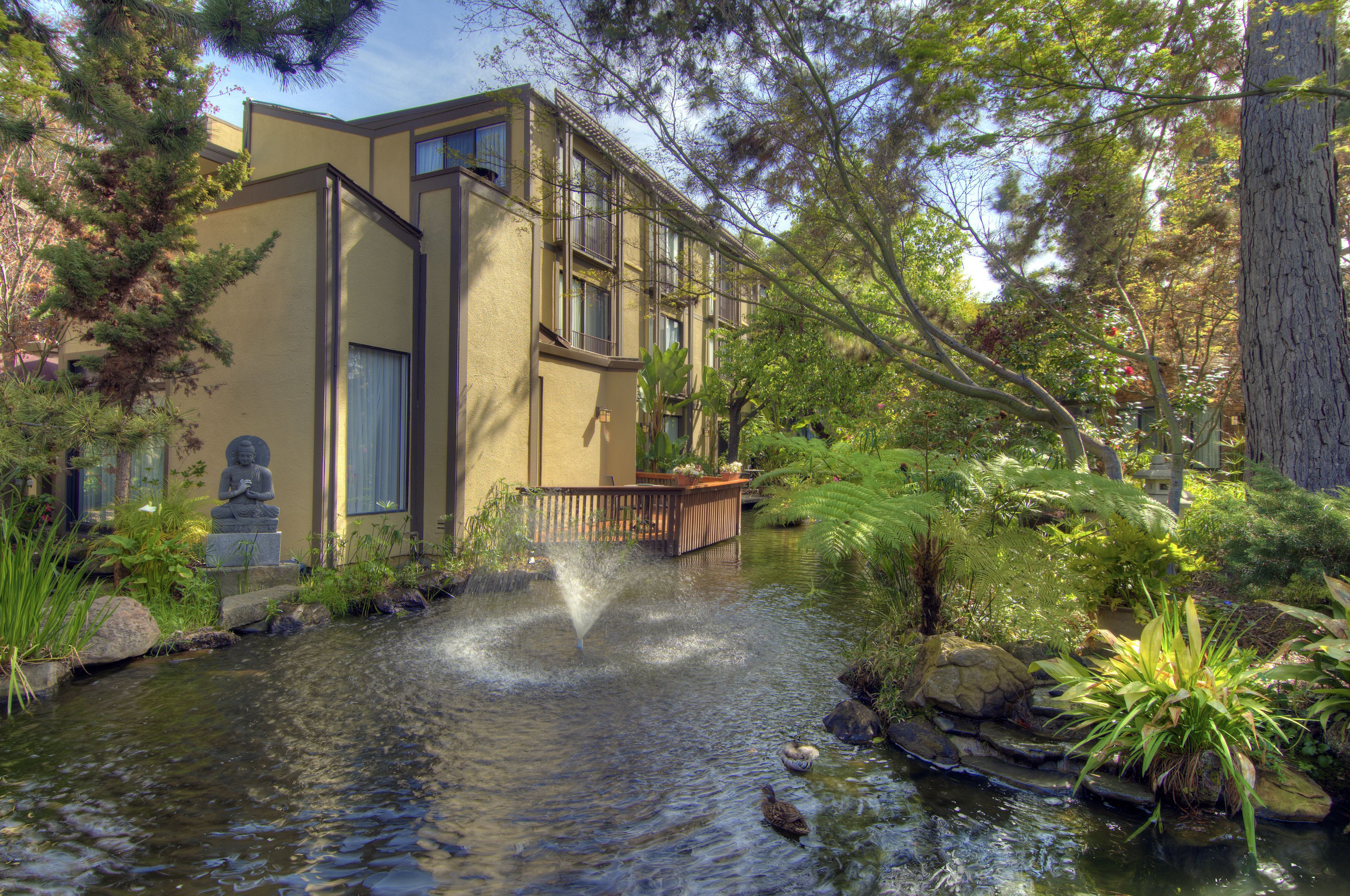 Foto - Dinah's Garden Hotel