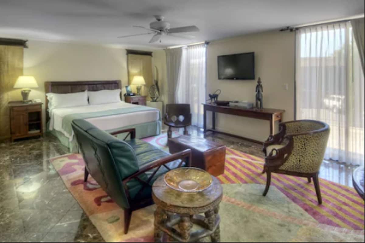 Signature Suite, 1 King Bed