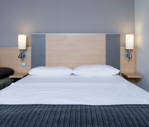 Hypo-allergenic bedding, in-room safe, desk, laptop workspace