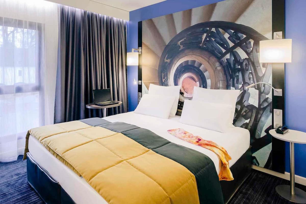 Ropa de cama de alta calidad y minibar