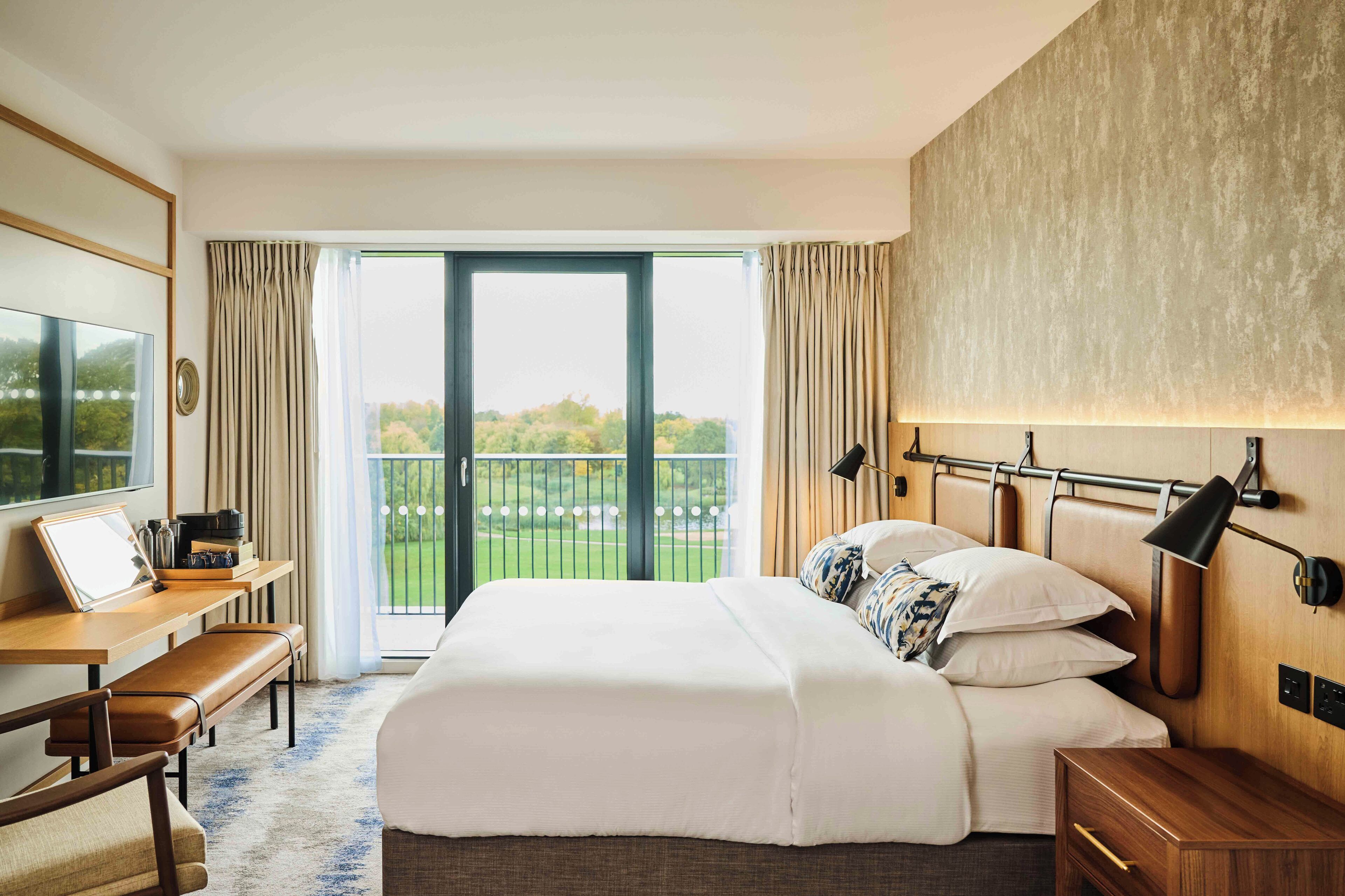 Brabazon House Suite