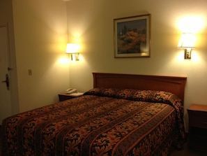 In-room safe, desk, laptop workspace, free WiFi
