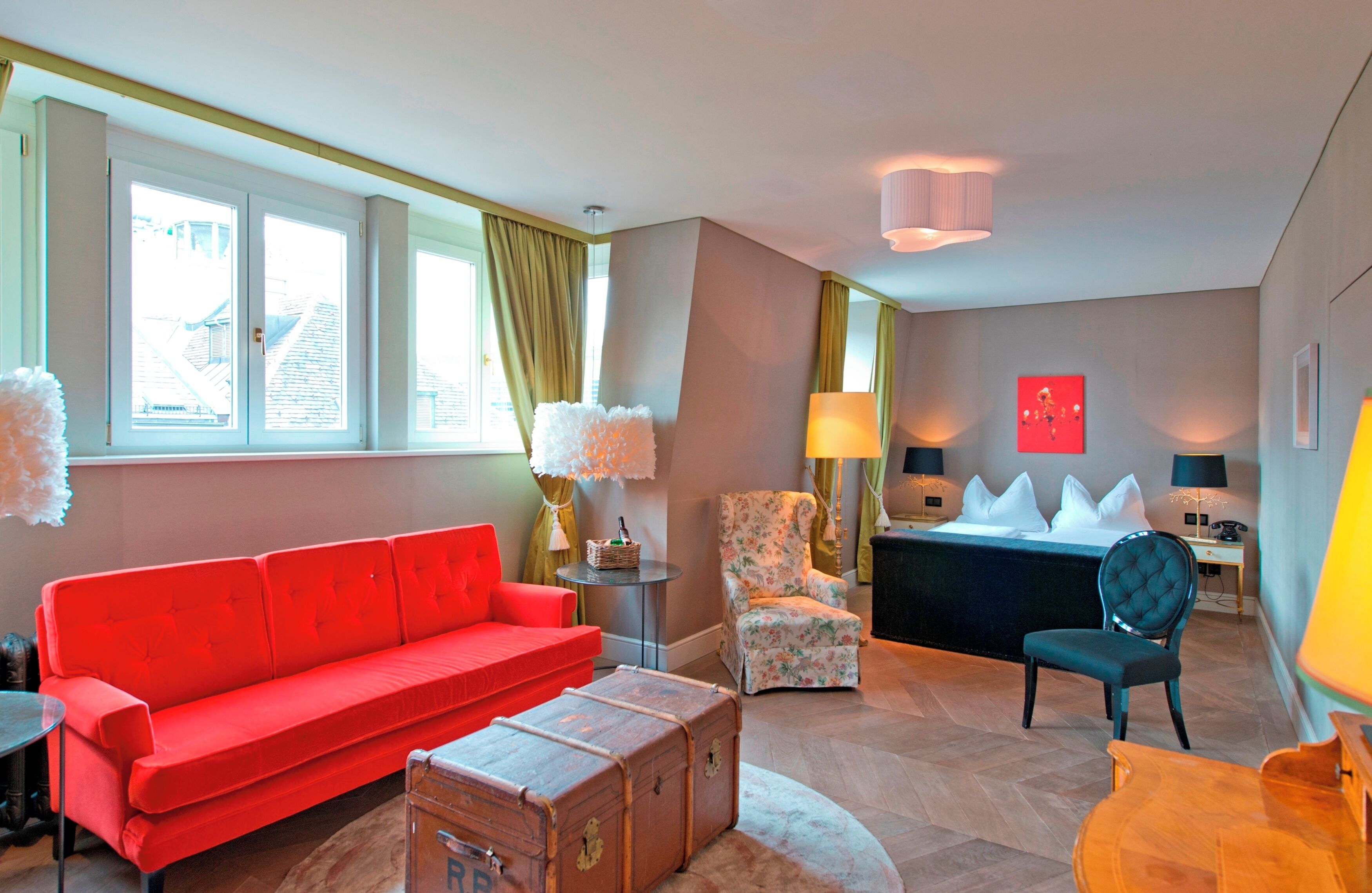 deluxe double room (salon) | premium bedding, pillow-top beds, minibar, in-room safe