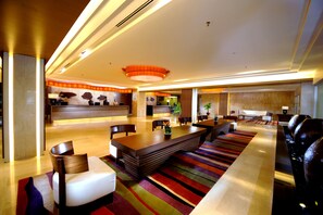 Lobby-Lounge