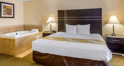 Quality Inn Ledgewood - Dover